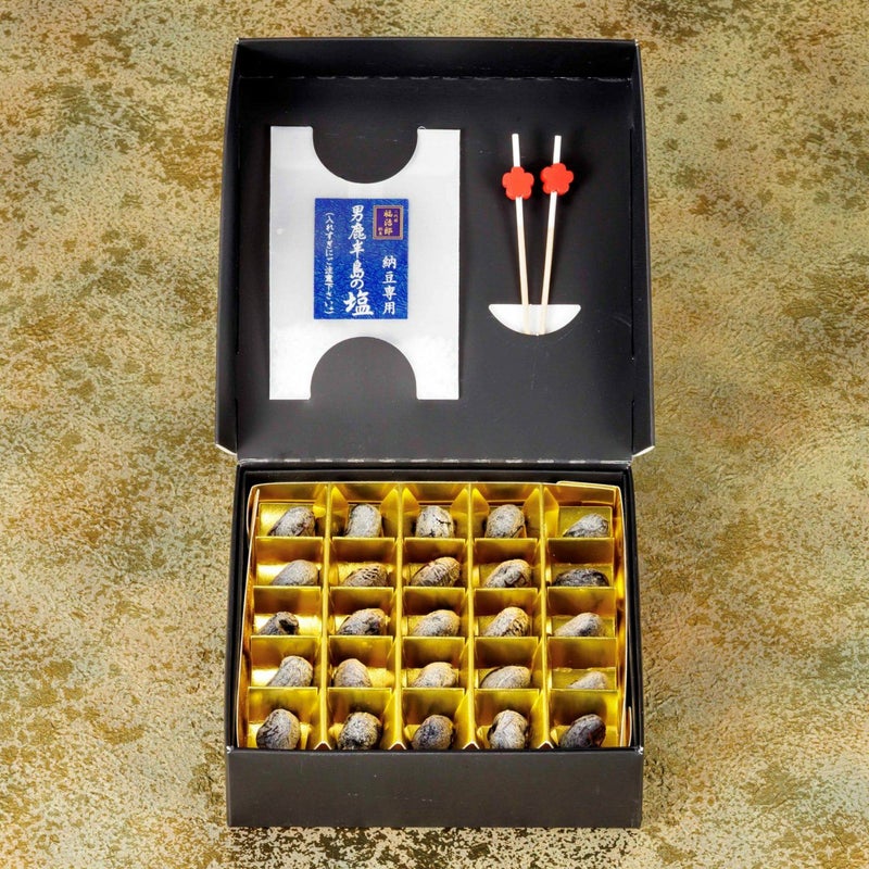 一粒発酵丹波黒納豆中身２